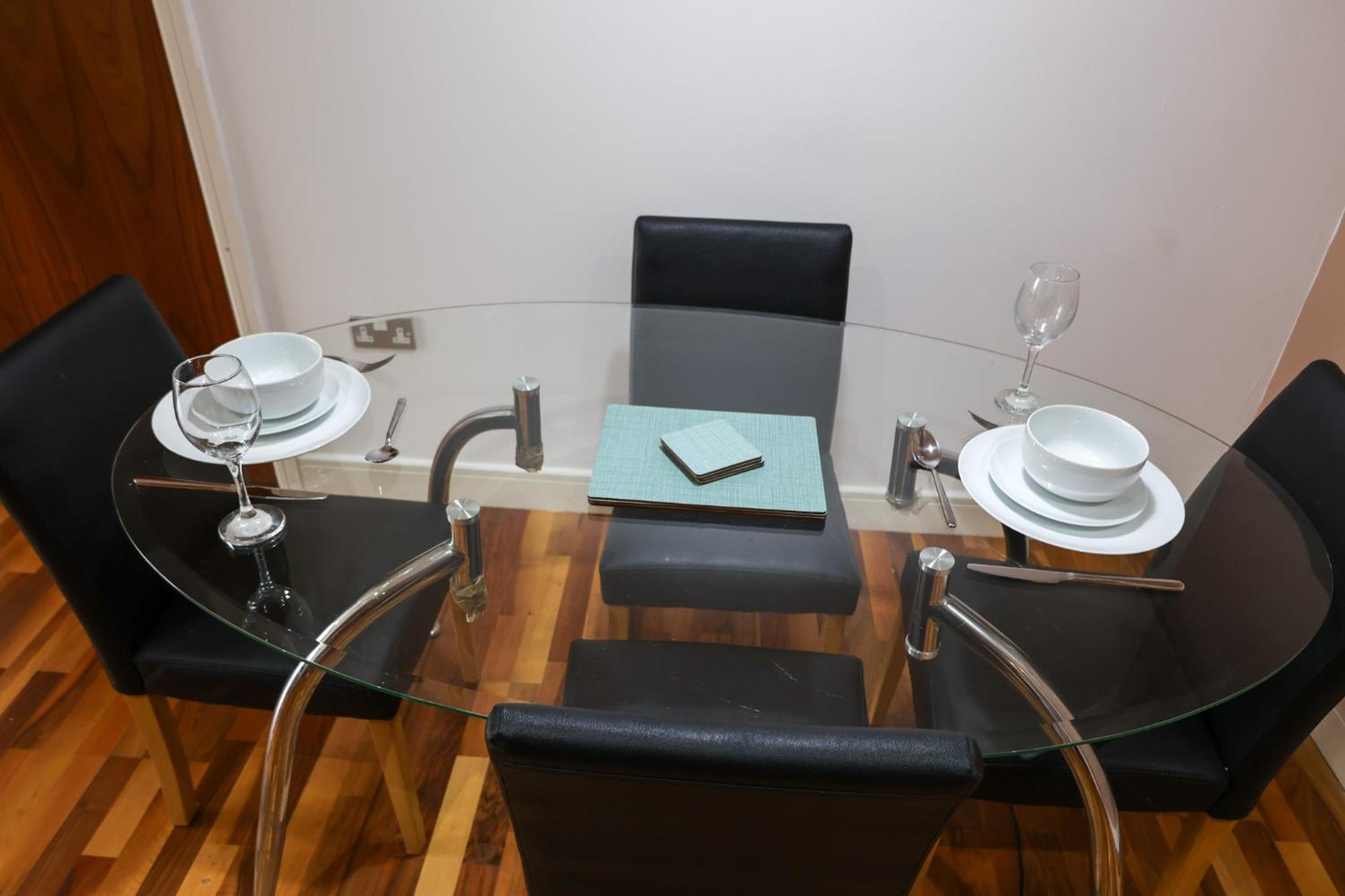 ברמינגהאם Centrally Located 1Br Apt Near Edg Cricket, University Of Bham, Priory Hospital & Cannon Hill Park מראה חיצוני תמונה