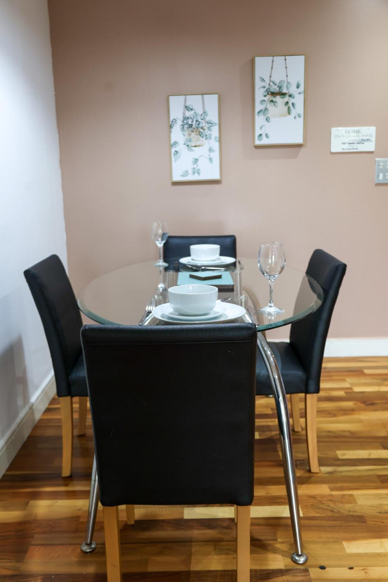 ברמינגהאם Centrally Located 1Br Apt Near Edg Cricket, University Of Bham, Priory Hospital & Cannon Hill Park מראה חיצוני תמונה