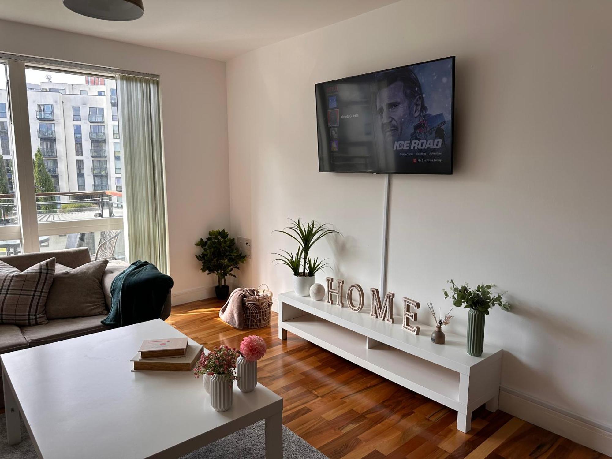 ברמינגהאם Centrally Located 1Br Apt Near Edg Cricket, University Of Bham, Priory Hospital & Cannon Hill Park מראה חיצוני תמונה